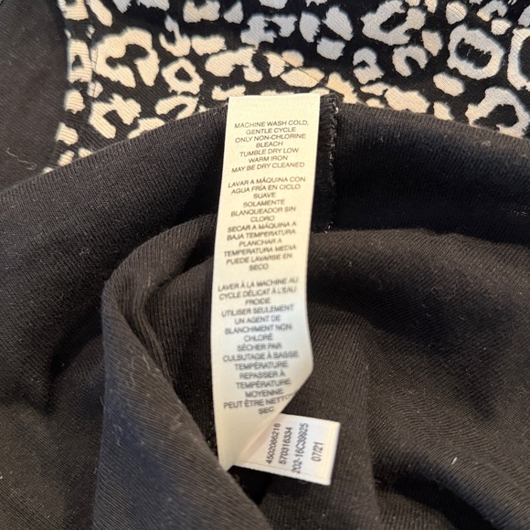 Chico's animal print Leopard long sleeve cotton top black size 2 - Picture 5 of 8